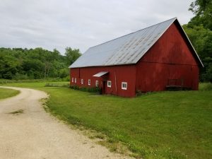 Lonesome Dove Driftless Wisconsin Lodging Hunting Fishing Wedding Event (16)